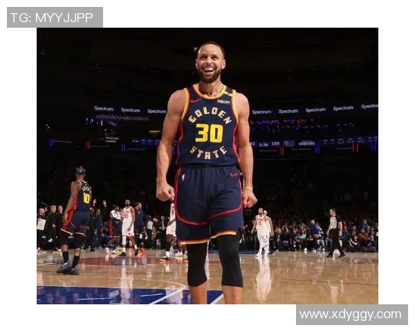 勇士主帅盛赞库里表现：他是球队灵魂和领袖